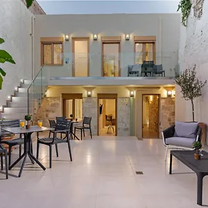 Erotokritos City Luxury Apartment